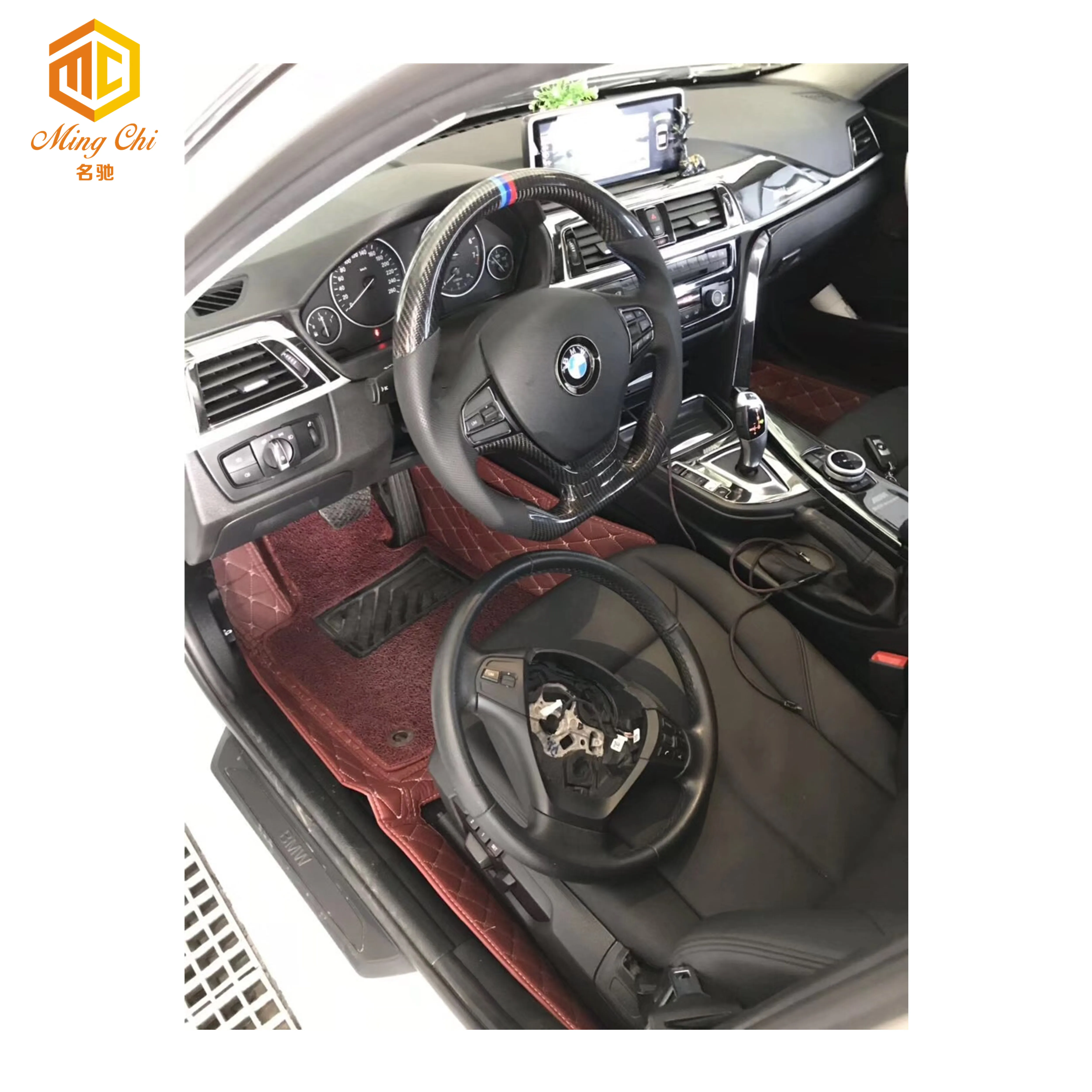 The customized glossy carbon fiber steering wheel is suitable for all modelsfor BMW F20 F22 F30 F32 F34 F36 F31 F10