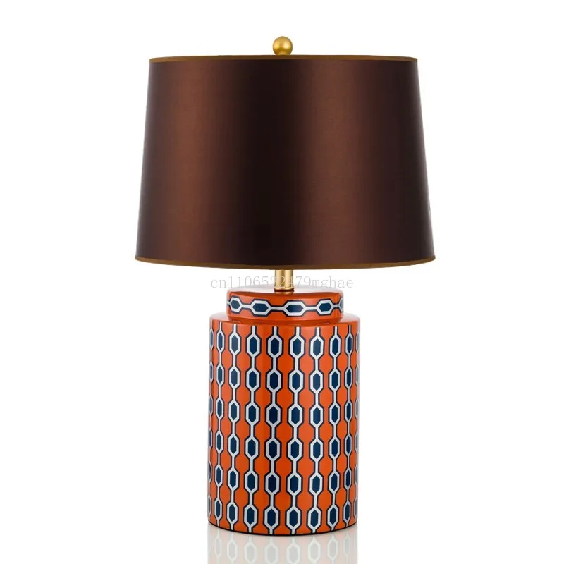 Creative and Fashionable Postmodern Pastoral Designer Model Room Ceramic Table Lamp Home Study Bedroom Bedside Table Lamp