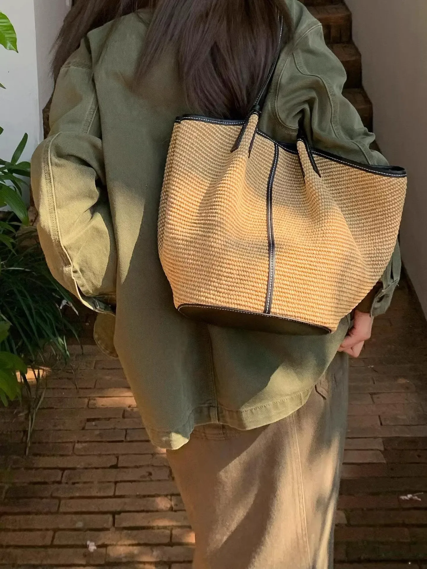 

FIRMRANCH 2026 Spring New Romantic Hollow-out Woven Shoulder Tote Bucket Bag Large Capacity Women's Lazy Vacation Beach Pouch