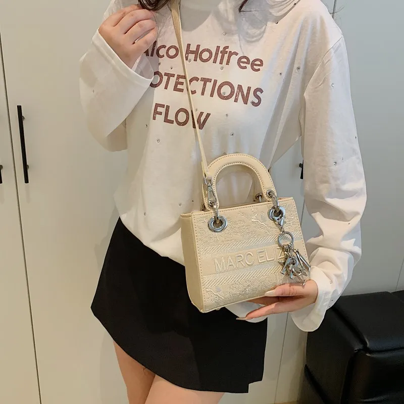 

2025 New Women's Tote Bag, Large Capacity Leather Shoulder Purse, Fashionable Top Handle Crossbody Bag for Work & Daily Use