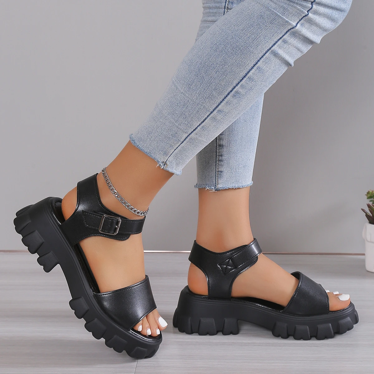 Women\'s Sandals Platform One Word Ankle Buckle Strap Sandal Female Summer Ladies Non-Slip Casual Open Toe Shoes 2023 New Fashion