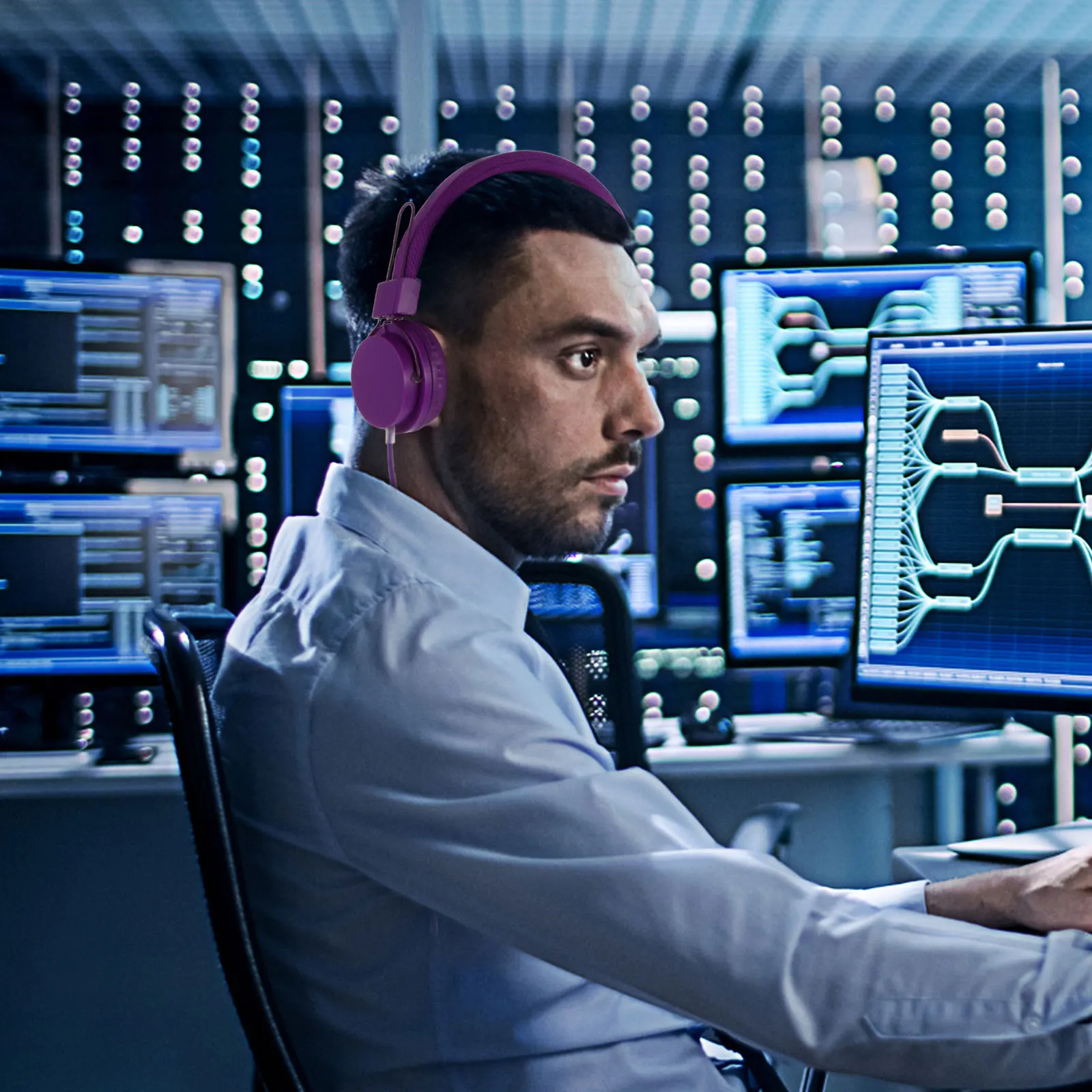 

Gaming Headset Over-Ear Headphone Skin-Friendly Material Smooth No Delay Computer Gaming Headset Computer Headphone