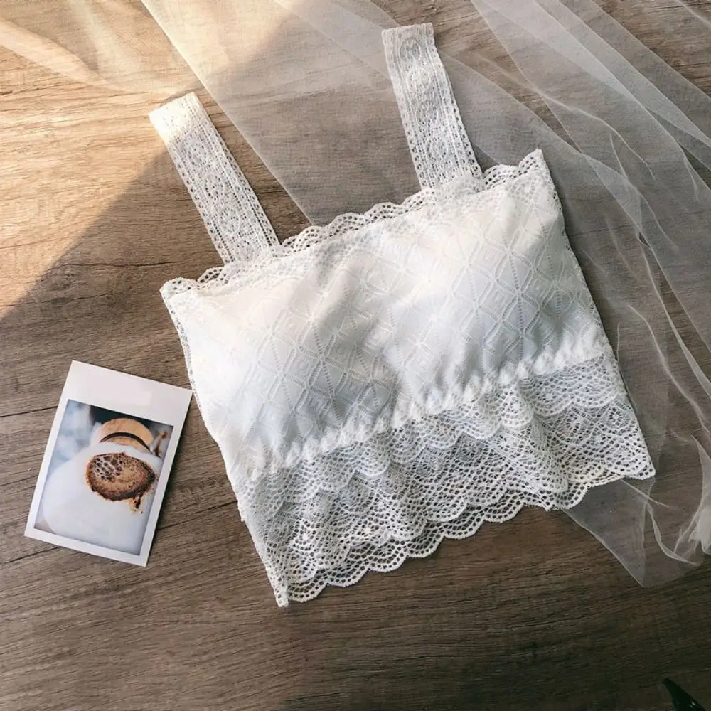 

Fashion Mesh Hollow Lace Crop Top Thin Undershirt Lace Flower Vest Top Underwear Anti-glare Camisole Bra with Pad Lady