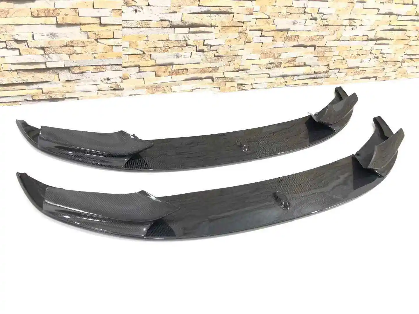 Carbon Fiber Front Lip Bodykit For BMW 5 Series F10 M Sport M5 Body Kit Lcd 523I 520D 535 520，100% tested well