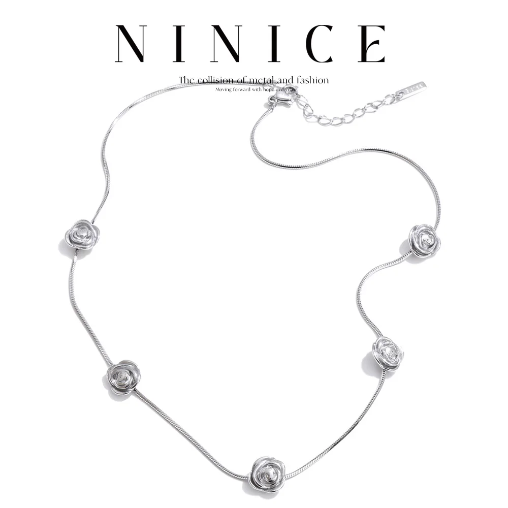 NiNice Edelstahl-Blumenkette, Kragen-Halskette, wasserdicht, PVD-beschichtet, Neuheiten, attraktiver Schmuck im Großhandel