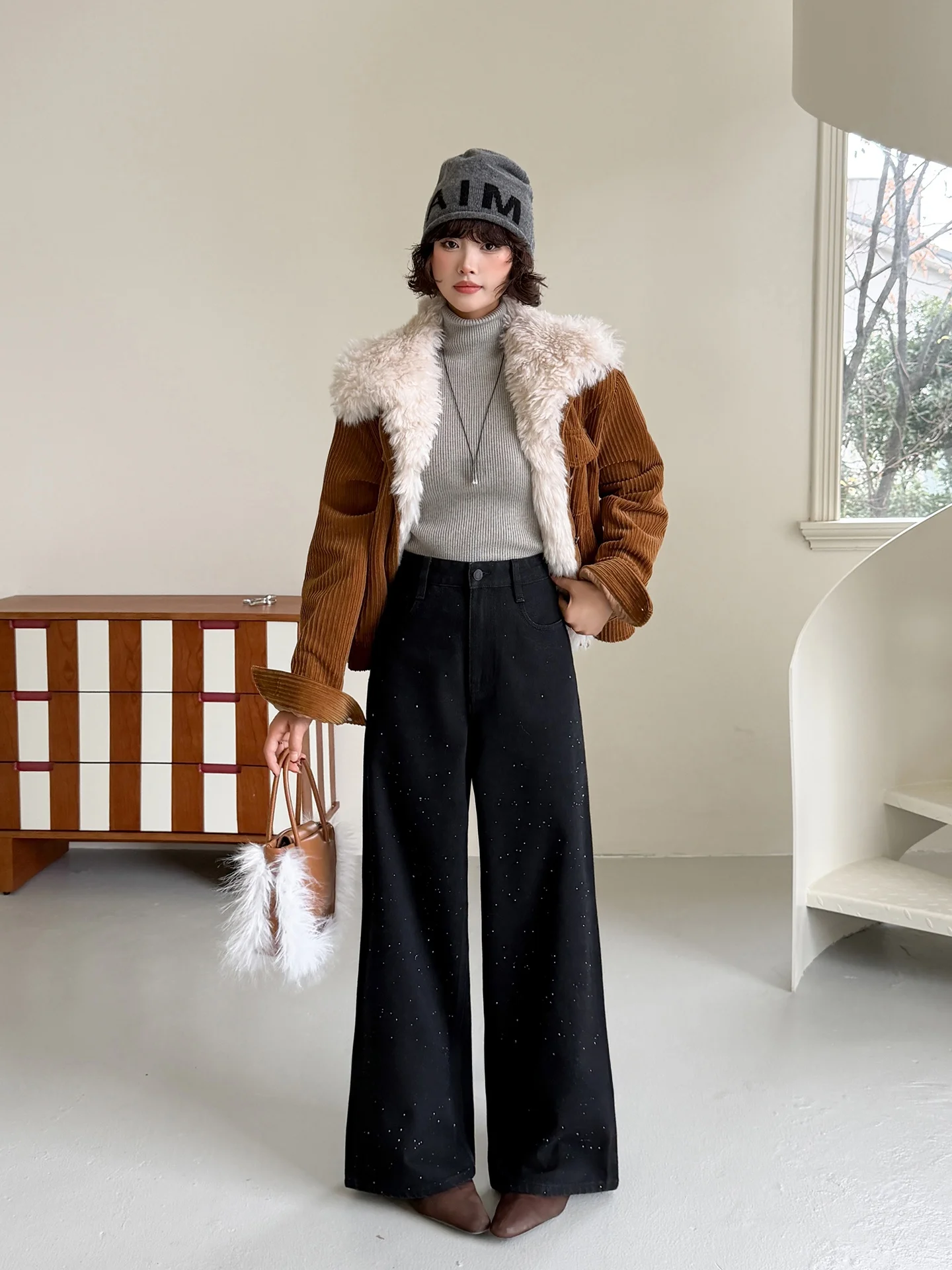 

Slimming Straight Leg Jeans Women's Faion Spring Season Glittering Rhinestone Decorated Ladies Wide Leg Pants Cotton Fabric