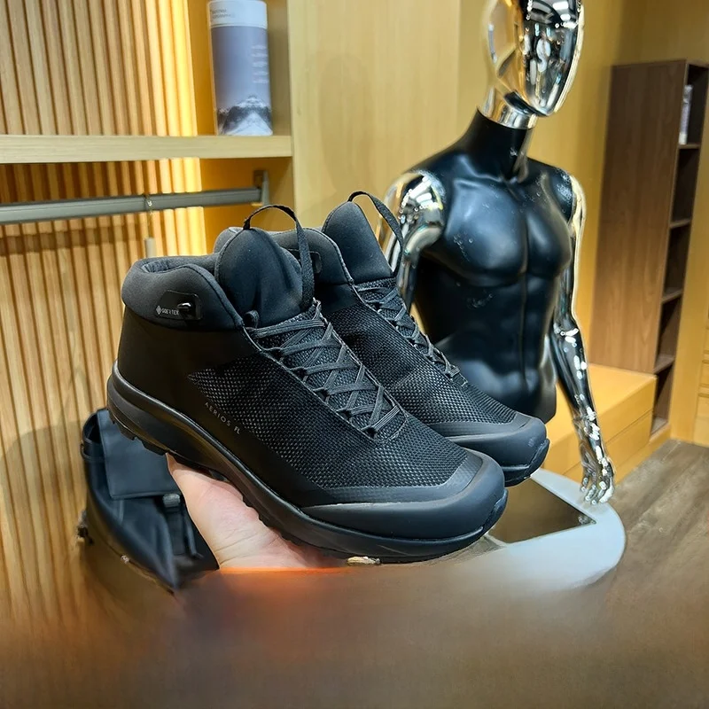 High-End Outdoor Climbing Series Breathable Waterproof Men's Lightweight Casual Hiking Shoes Fashionable Leisure Footwear