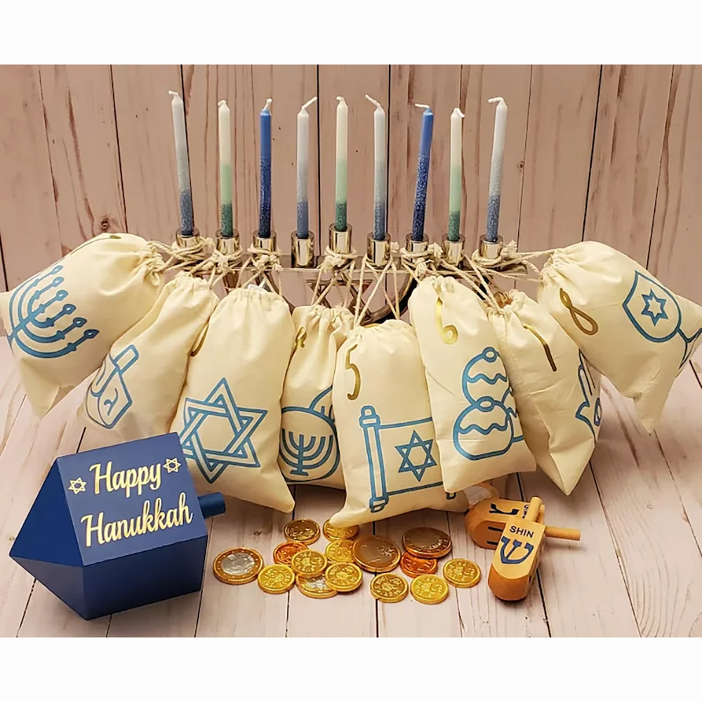 

8 Pcs Eight Nights of Hanukkah Gift Bags 5x7 Inch Jewish Holiday Drawstring Bags Cute Children's Gifts Sabbath Happy Hanukkah