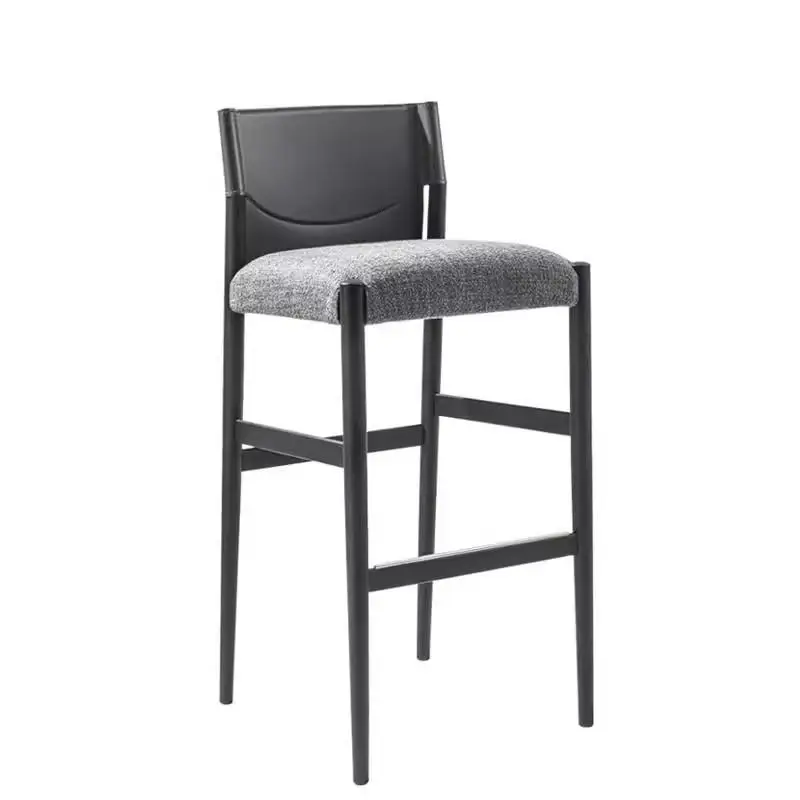 Selle de Bar Ergonomique en Cuir Noir, Moderne et Unique, Lumière de Luxe, Comptoir Relaxant, Mobilier de Maison