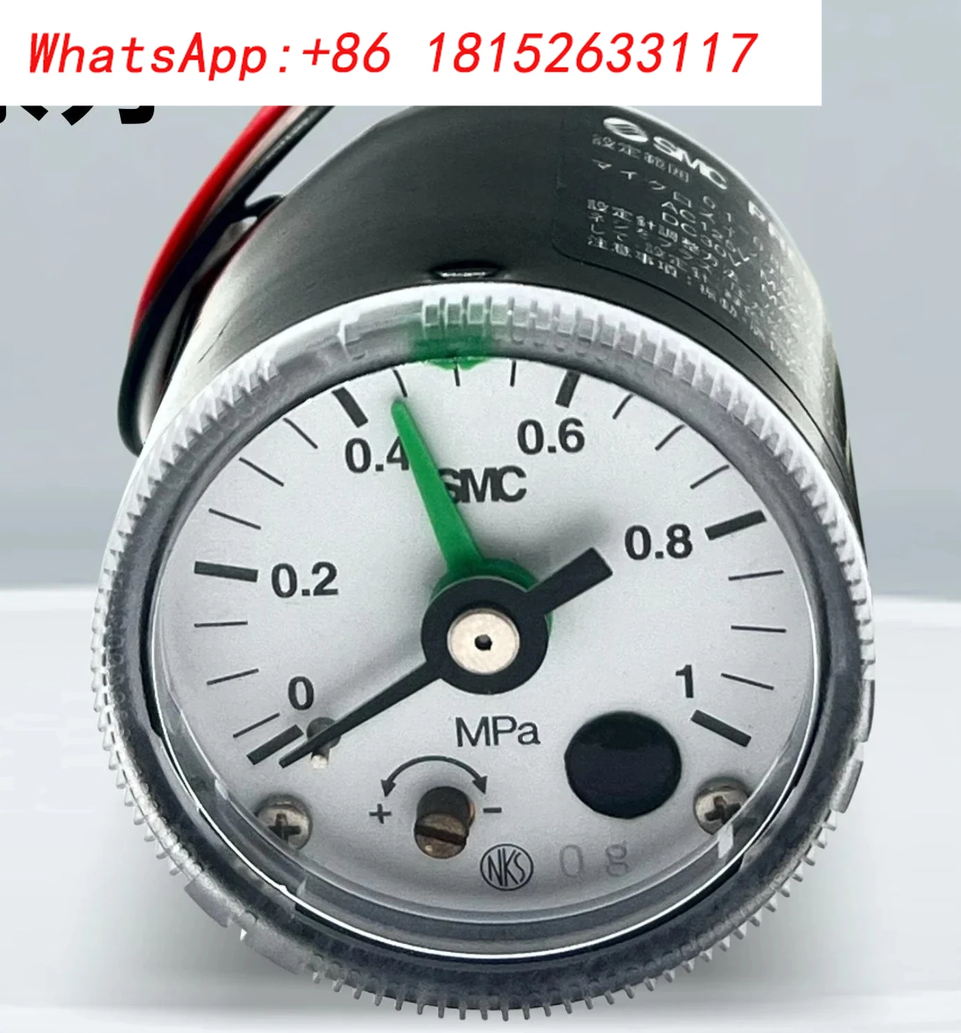 Manometro GP46-10-01L5/02L2 con interruttore MM