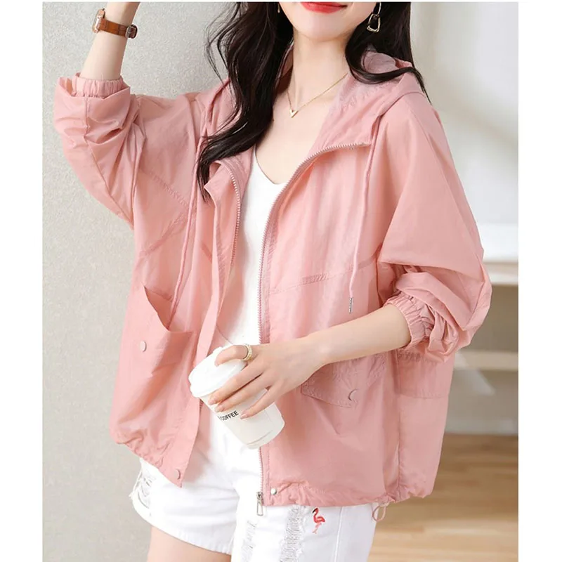 2026 Summer Women's Spring s Korean Style Windbreak Slim Sunscreen Clothing White Hooded Coat Zipper Femme Thin