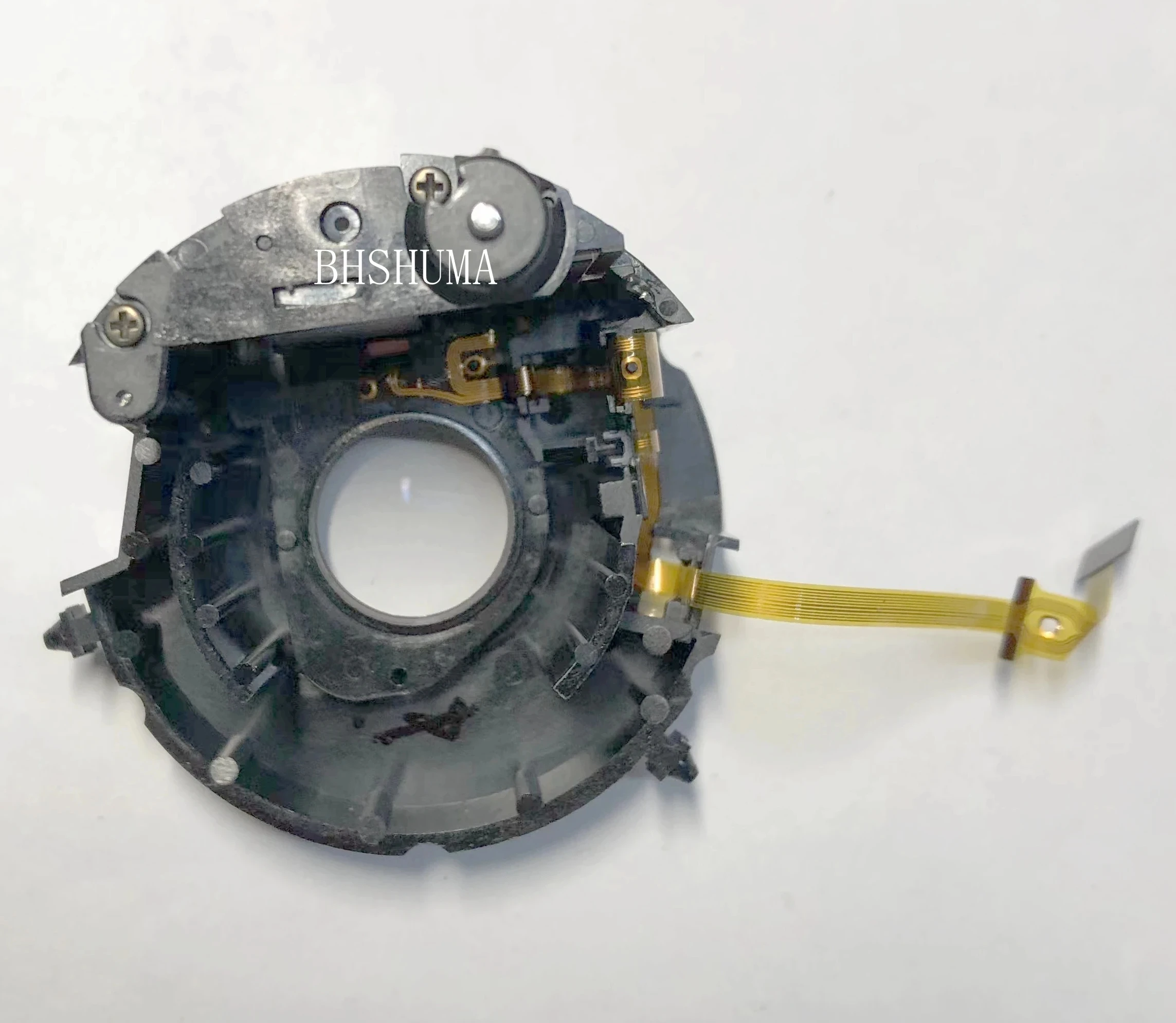 

Аксессуар для ремонта компонента фокусировки объектива Panasonic DMC-FZ1000.