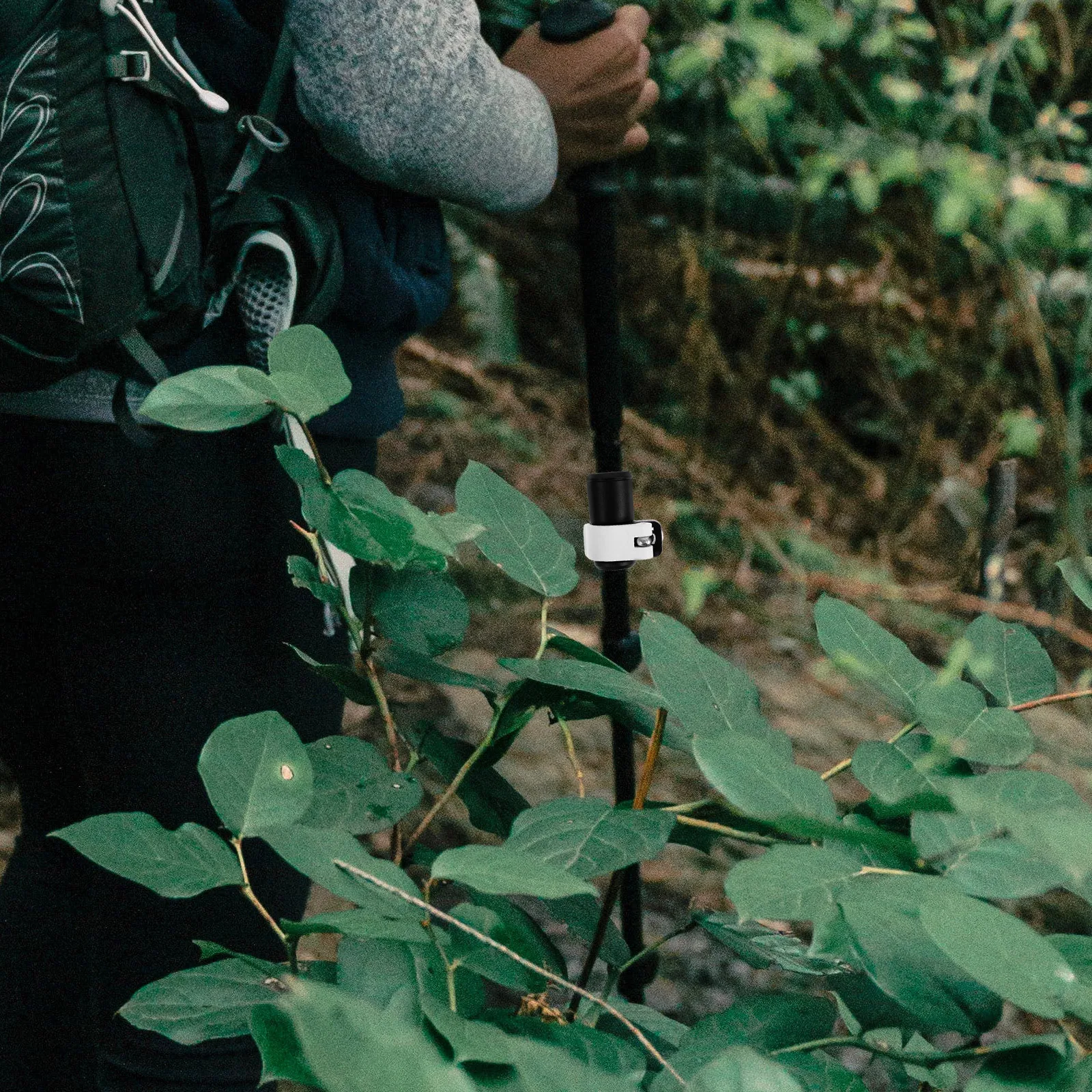 

Cane External Fastener Clip Durable Plastic Material Easy to Install Suitable for Multiple Brands of Trekking Poles and Walking