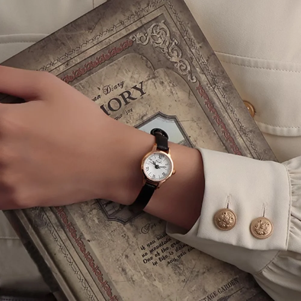 Fashion style minimalist luxury small plate belt with quartz women's watch for women‘s girl party gift jewlry wholesale