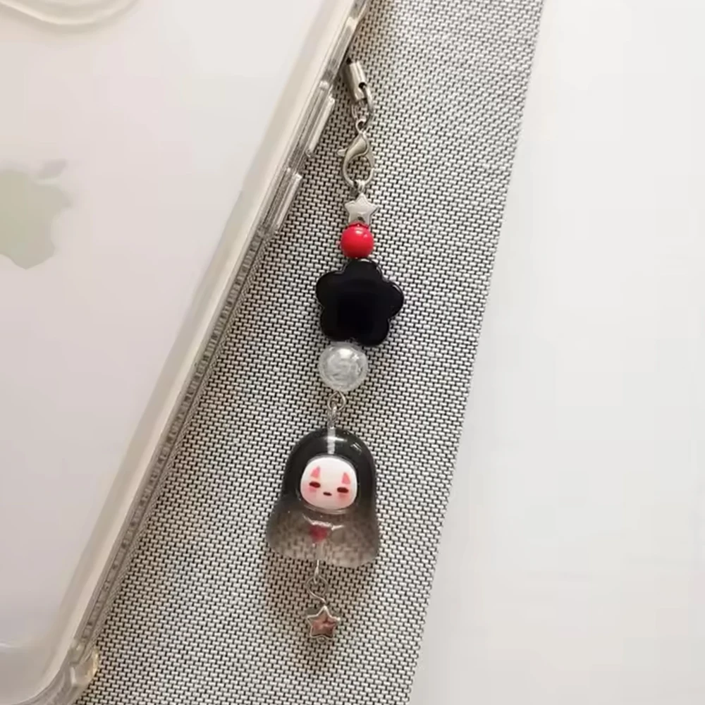 Lindo sin cara Kaonashi llavero cordón encanto Anime Studio Ghibli inspirado llavero de resina mochila colgante accesorios regalo