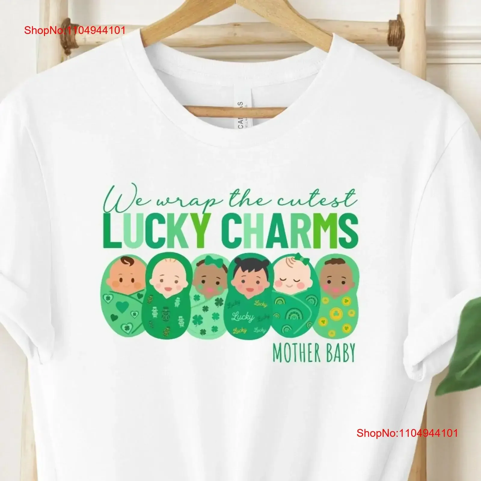 

День Святого Патрика Мать Малыш Медсестра Мы обернуть Милая футболка Lucky Charms Patty's M B Swaddled Babies винтажная стираная графика