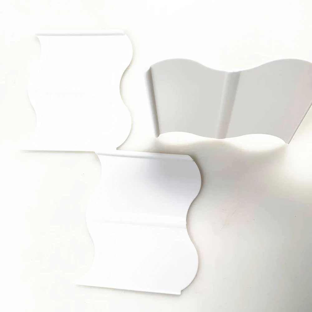 

20 пластиковых секций для садового ограждения, для декора двора и сада, простая сборка, с колышками для надежного крепления.