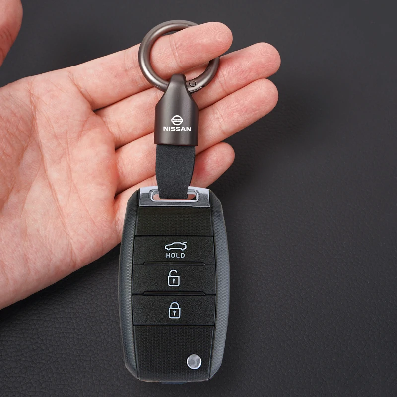 1Pcs Alloy Rotating Key Chain Car Keyrings Pendant For Nissan Qashaqai J11 J10 X Trail Note Juke Sentra Patrol Micra Leaf view 2