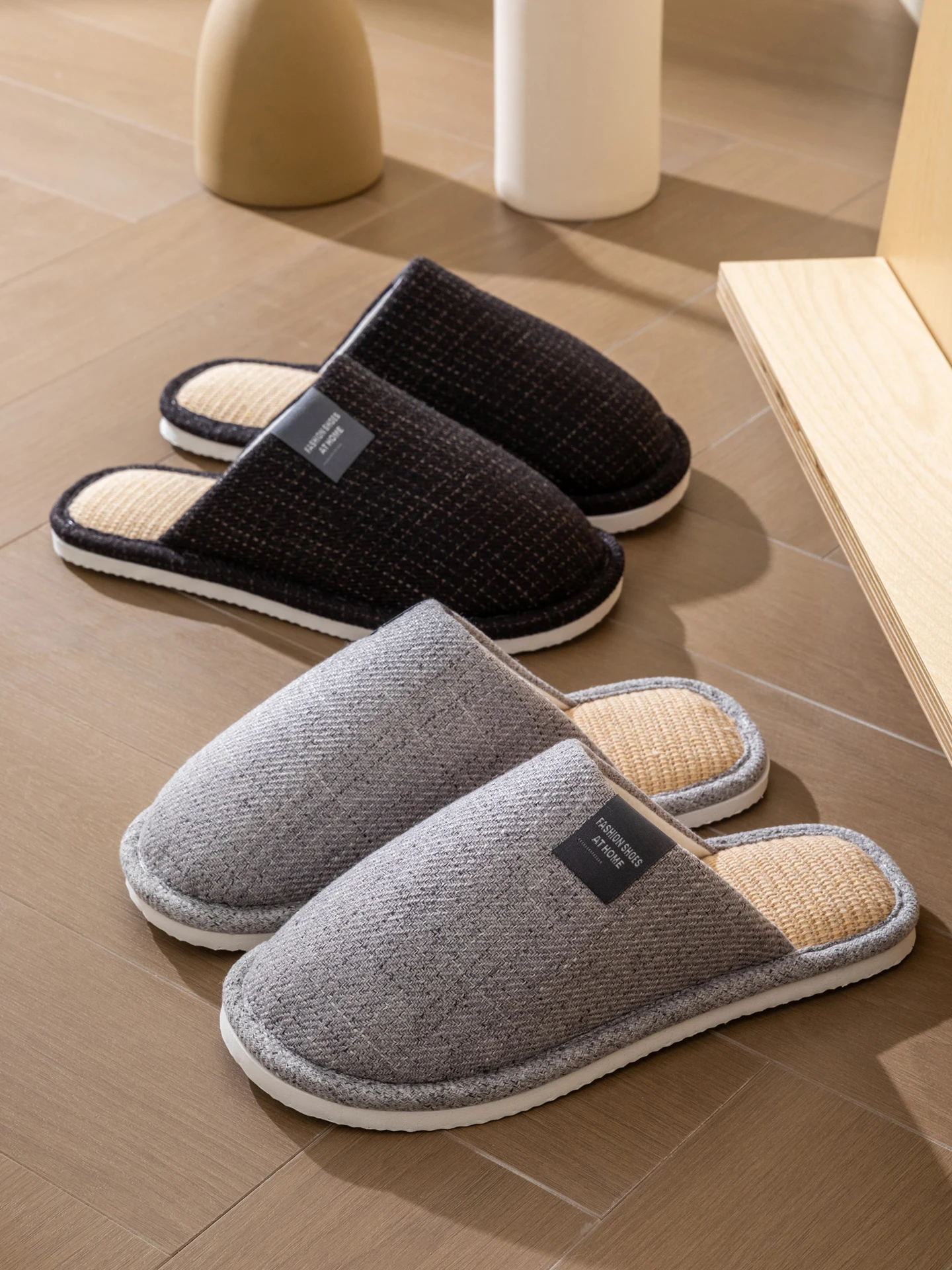 Unisex-Hausschuhe für Frühling und Herbst, für den Innenbereich, Schlafzimmer, Boden, leicht, leise, flache Sohle, atmungsaktiv, bequem, ganzjährig tragbare Hausschuhe