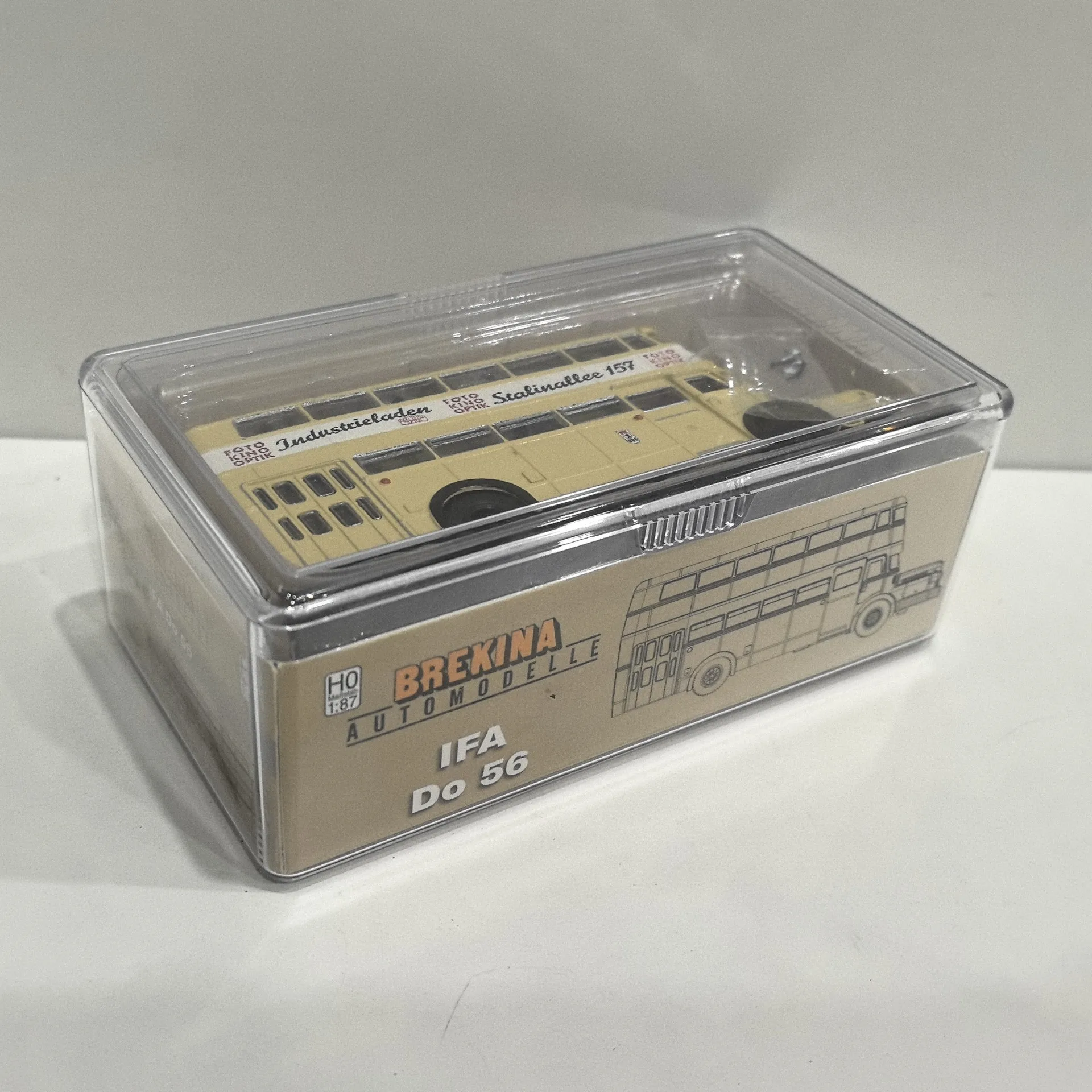 

Diecast BREKINA 1/87 Scale HO IFA DO 56 Bus Plastic Car Model Collectible Toy Gift Souvenir Display Ornament