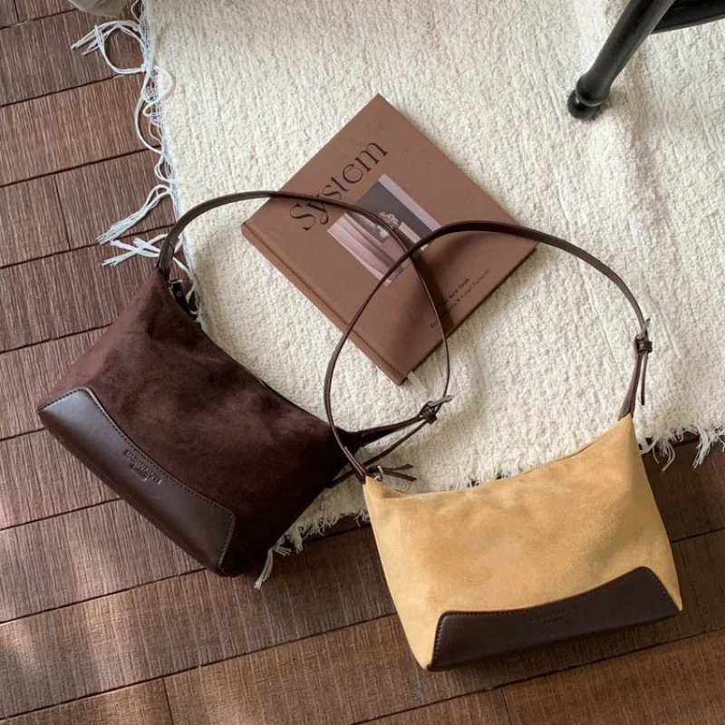 Sophisticated Women's Tote Bag Made Of Microfiber Leather Boasting Trendy Chiang Mai Lasting Spacious Soft Daily Look​