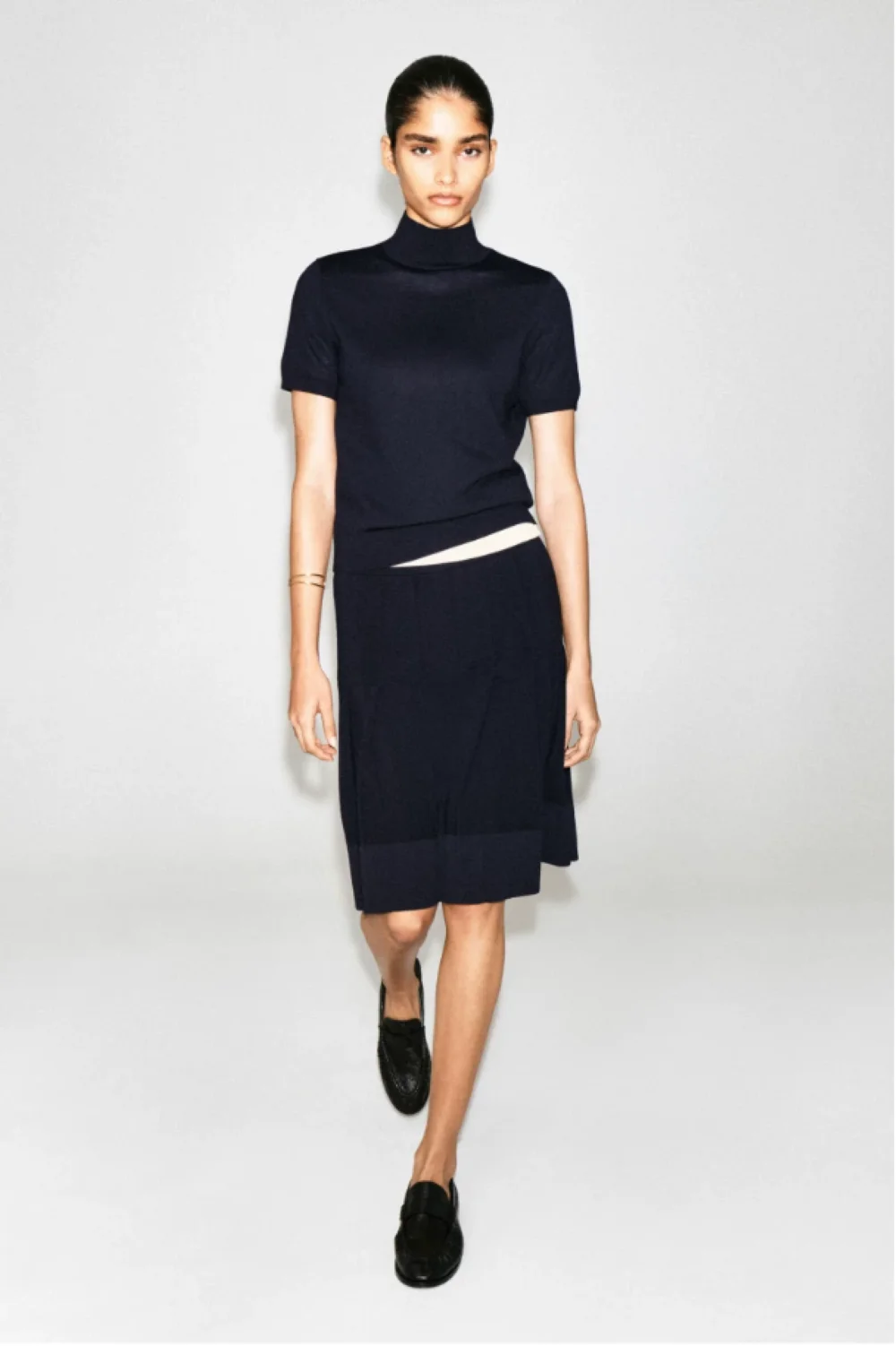 XIMIAN APPAREL 2026 YAZHIMEI cos autumn new style of Ladies' Casual Standard style dark blue wool blend knitted short skirt