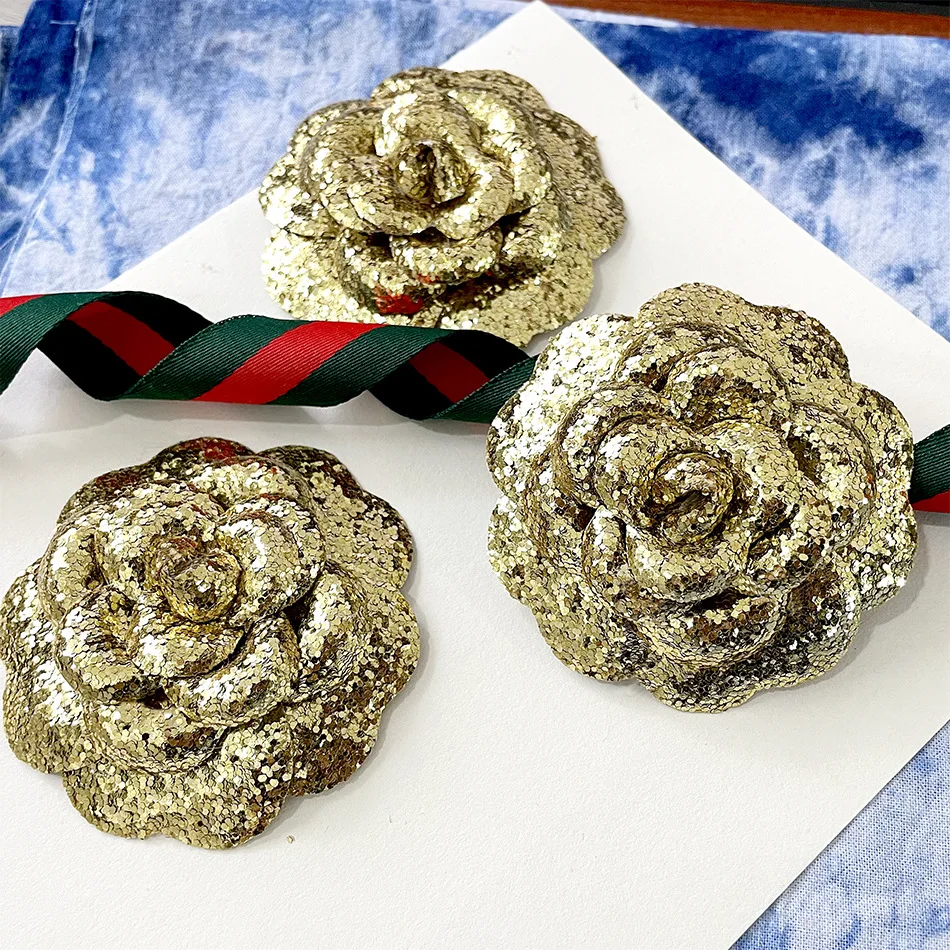 20pcs/bag Bling Bling Gold Camellia Flower Sticker Brooches - Party Gift Box Packing Accessories