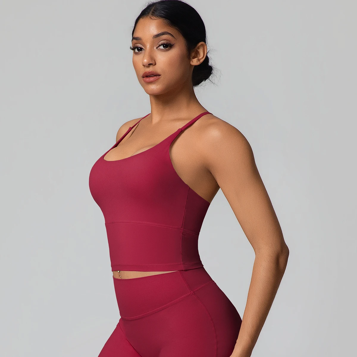 1 Stück Einfarbiger Weicher Rückenfreier Fitness-Yoga-BH für Damen, Hochfester Stoßdämpfender Sport-Top mit Push-Up-Effekt und Brustpolster – Detail 36