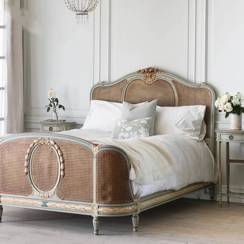 Classical bedroom solid wood bed vintage American carved rattan  princess distressed high-end carved double bed