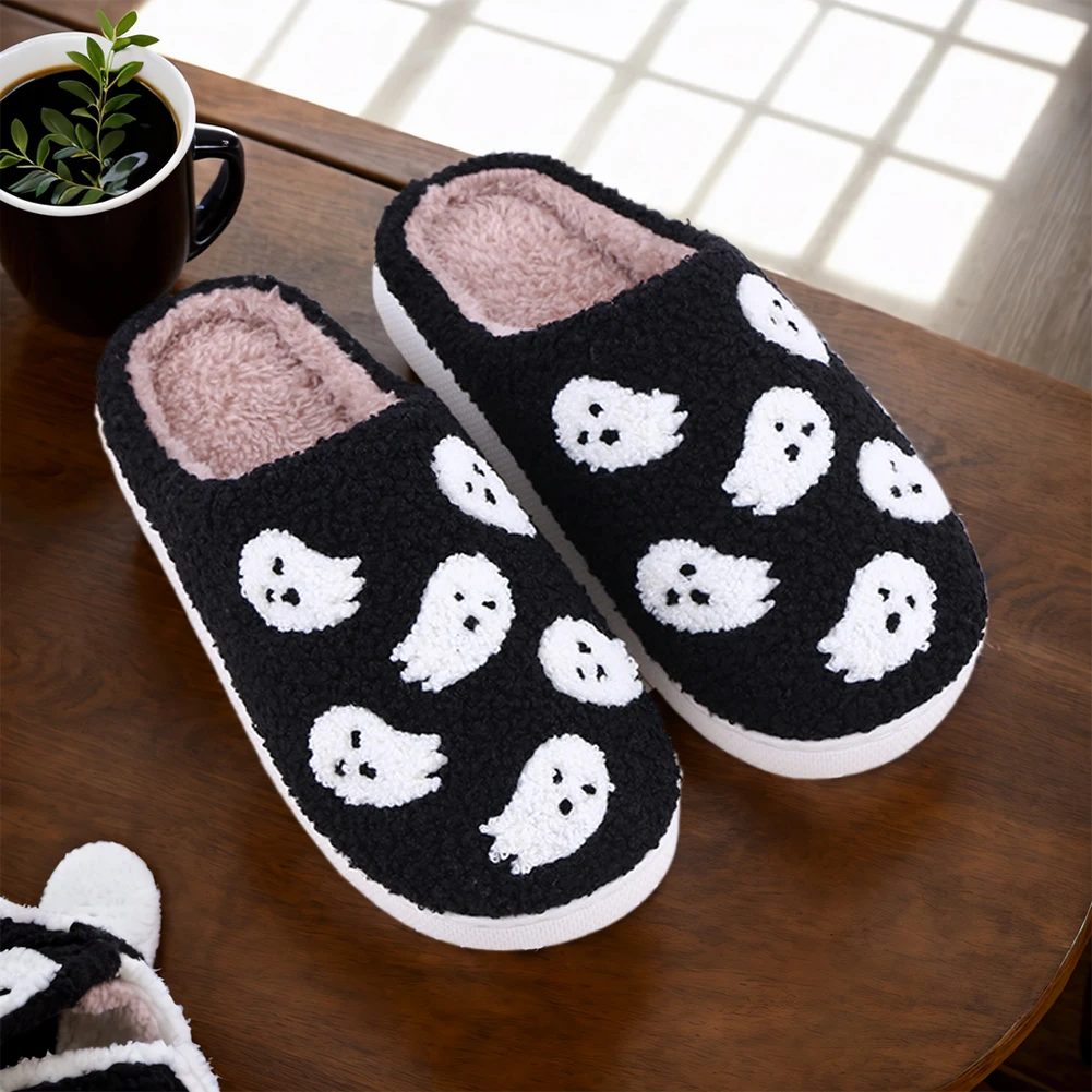 Halloween Ghost Plush Slippers Flat Thermal Slippers Comfortable Soft Furry Slipper Anti Slip Cute Spooky Slippers for Men Women