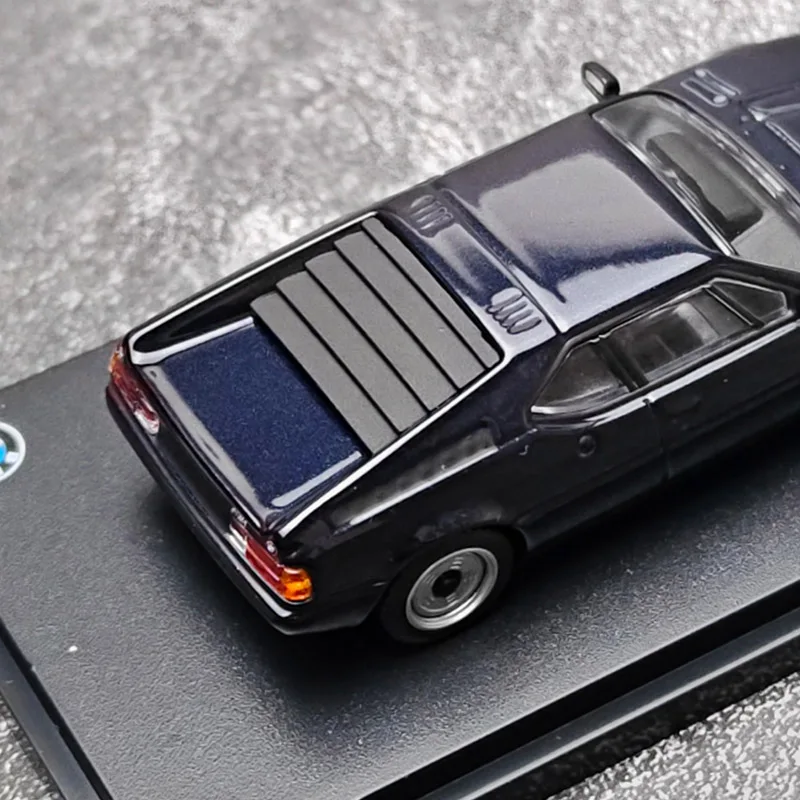 Diecast Originele Schaal 1:64 M1 Simulatie Legering Automodel Statische Display Collectible Toy Gift Souvenir Decoratie