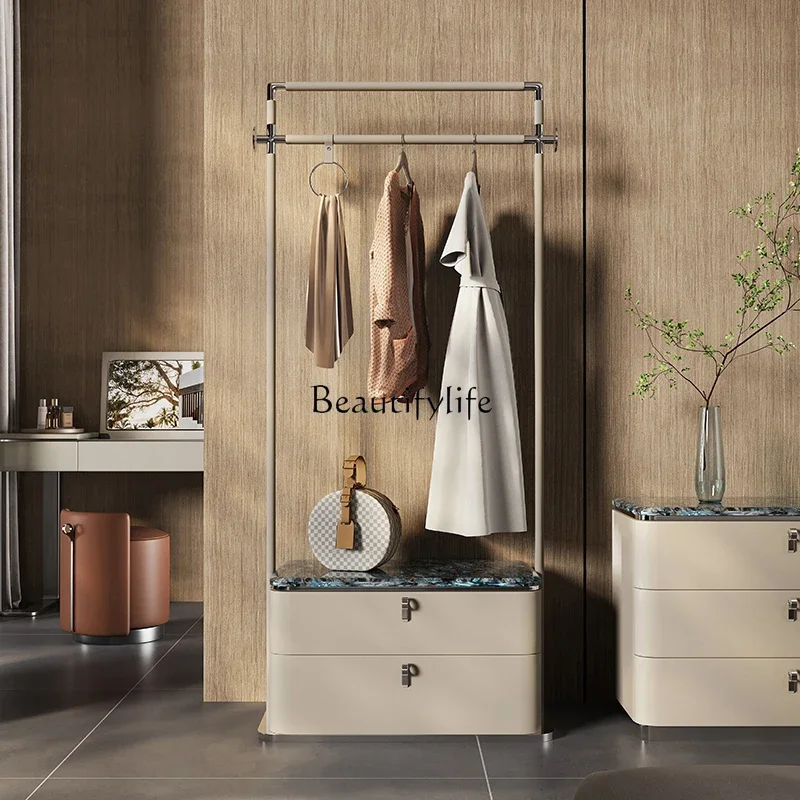 Italian minimalist coat rack floor-to-ceiling master bedroom rack