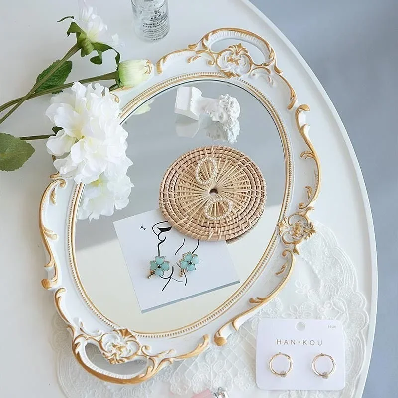 Vintage Makeup Mirror Gold Frame Decorative Wall Hanging Mirror Small Nordic Retro Ornament for Makeup and Wedding Gifts