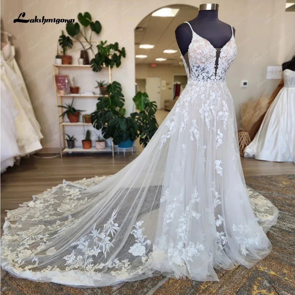 

Lakshmigown Boho A Line Lace Wedding Dresses For Women Spaghetti Straps Customized Appliques V Neck Bride Gown Vestidos de Nova