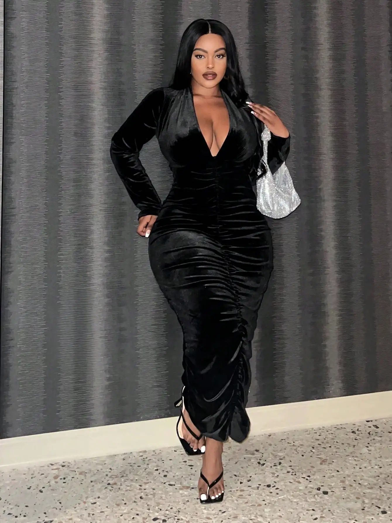 

Black Velvet Deep V-Neck Ruched Bodycon Dress for Evening