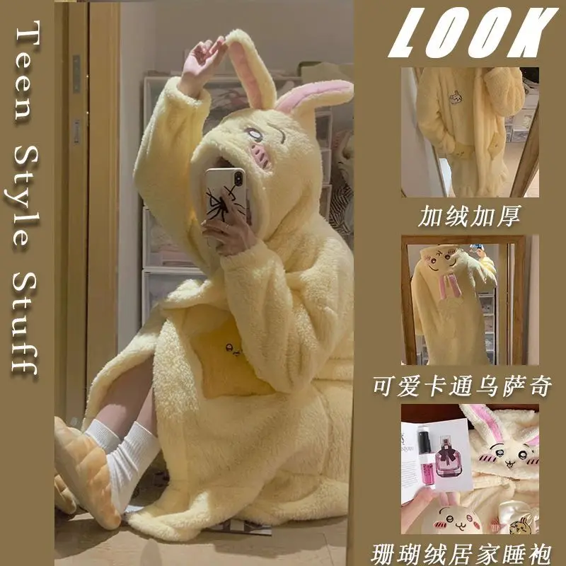 Nette Chiikawa Pyjamas Frauen Winter Korallen Samt Kawaii Hachiware Usagi Robe Samt Verdickt Warme Mit Kapuze Nachthemd Hause Kleidung