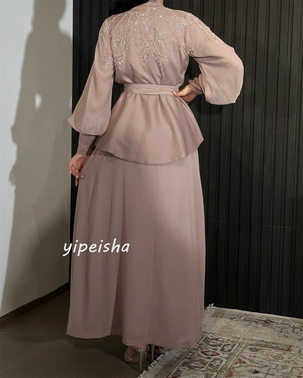 Gaun Midi sifon Applique selempang pertunangan bentuk A leher persegi sesuai pesanan