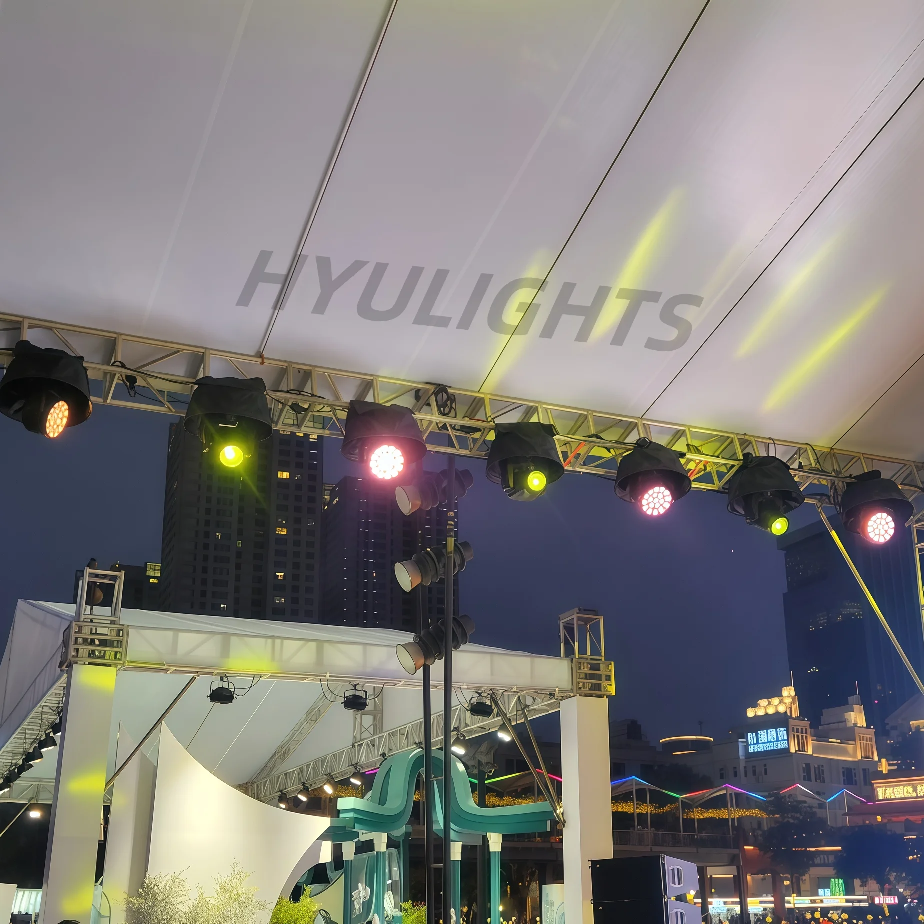 Ruchoma głowica Beam 380W 20R z pryzmatem o strukturze plastra miodu, 14 gobo i kolorowym kołem, odpowiednia do występów DJ-ów, dyskotek, efektów scenicznych LED.