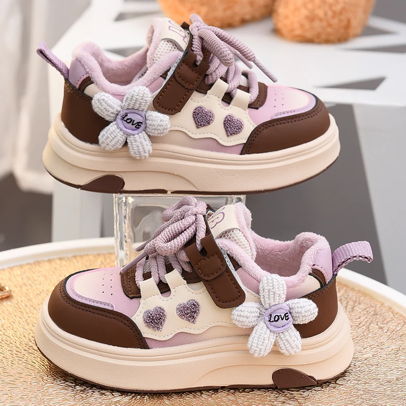 

Girls' board shoes, children's cotton shoes 2025 new winter warm second cotton shoes with plush casual shoes, girls' versatile c