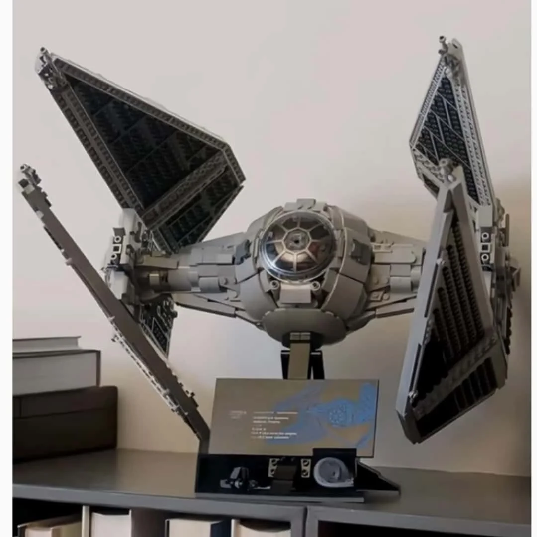 

Классический набор для сборки Starfighter TIE Interceptor 75382, коллекционный конструктор TIE Pilot, 1931 деталь, креативный подарок для демонстрации