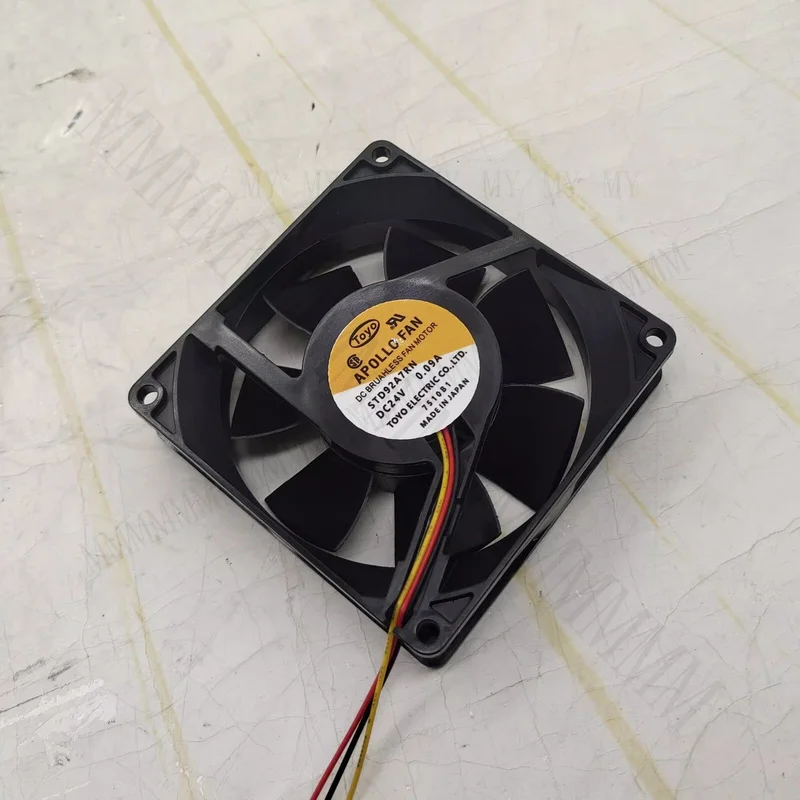 TT  Toyo STD92A7RN 24V 0.09A 9025 9cm 3-Wire Cooling Fan