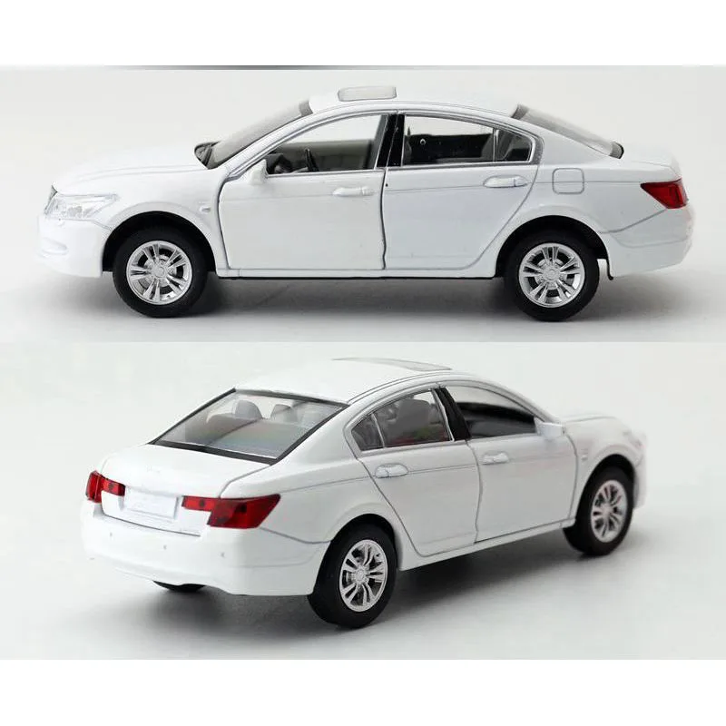 1:32 Scale Accord Toy Car Models  Alloy Die cast Toys Vehicles Pull Back Sound Light Toys for Boys Best Gifts kids