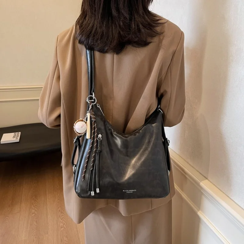 

High-End Women's Tote Bag Made Of Marten-Print Leather Featuring Casual Ireland Famous Lasting Lightweight Look