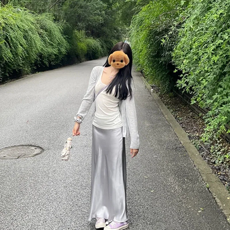 Falda larga de satén de verano 2025 para mujer, elegante falda de cola de pez lisa con cintura elástica para oficina, faldas largas acampanadas coreanas Chic