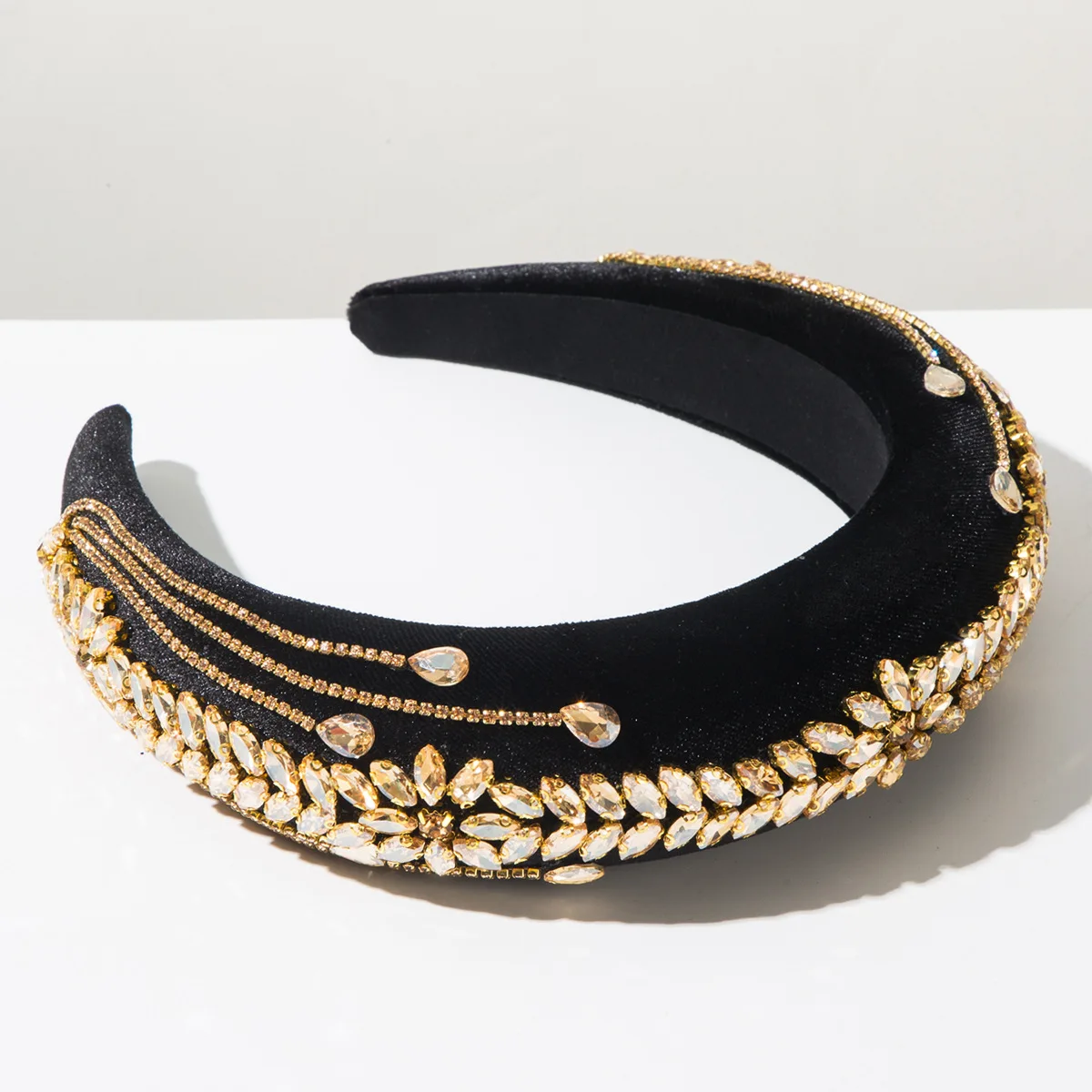 Vintage Wide Velvet Crystals Headbands Wide for Women Party Hair Jewelry Sponge Padded Hairbands Luxury Diamonds Head Bands