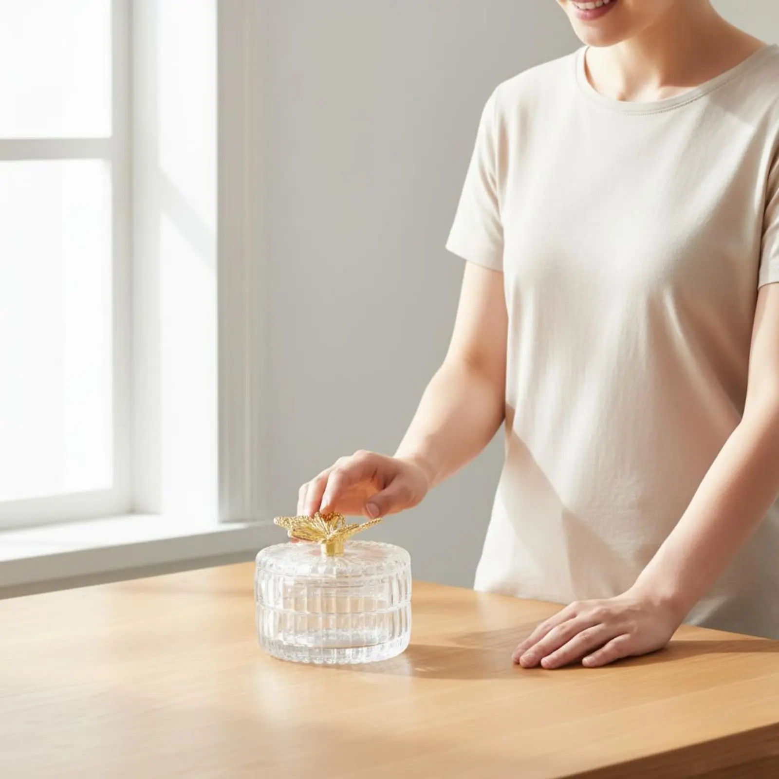 Crystal Candy Bowl Elegant Design Glass Jar with Floral Lid Embossed Glass Container Versatile Vintage Design Trinket Box