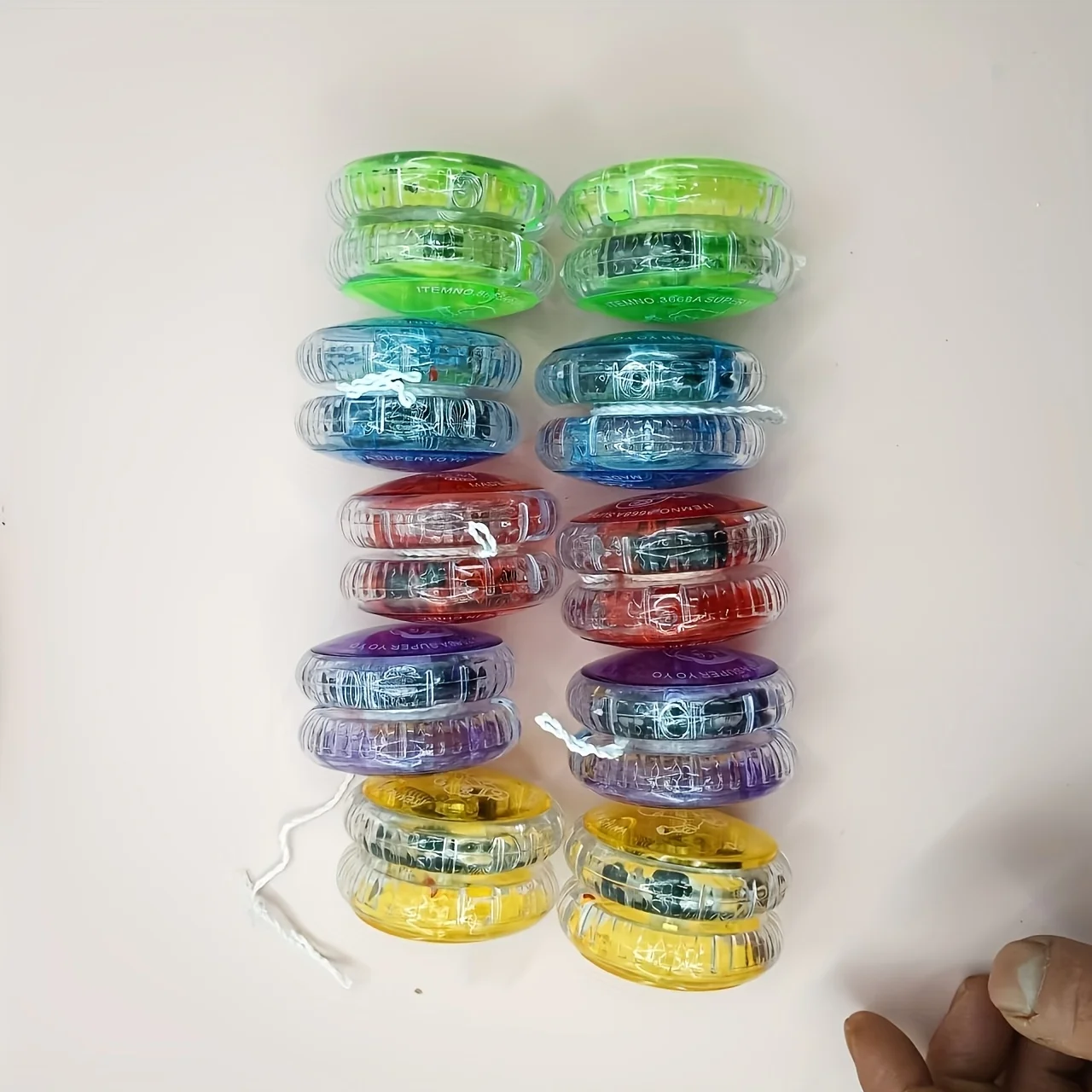 Nouveaux jeux décontractés LED clignotant YoYo balle classique enfants mécanisme d'embrayage magique Yo-Yo jouets pour enfants jouet fête mode jouet