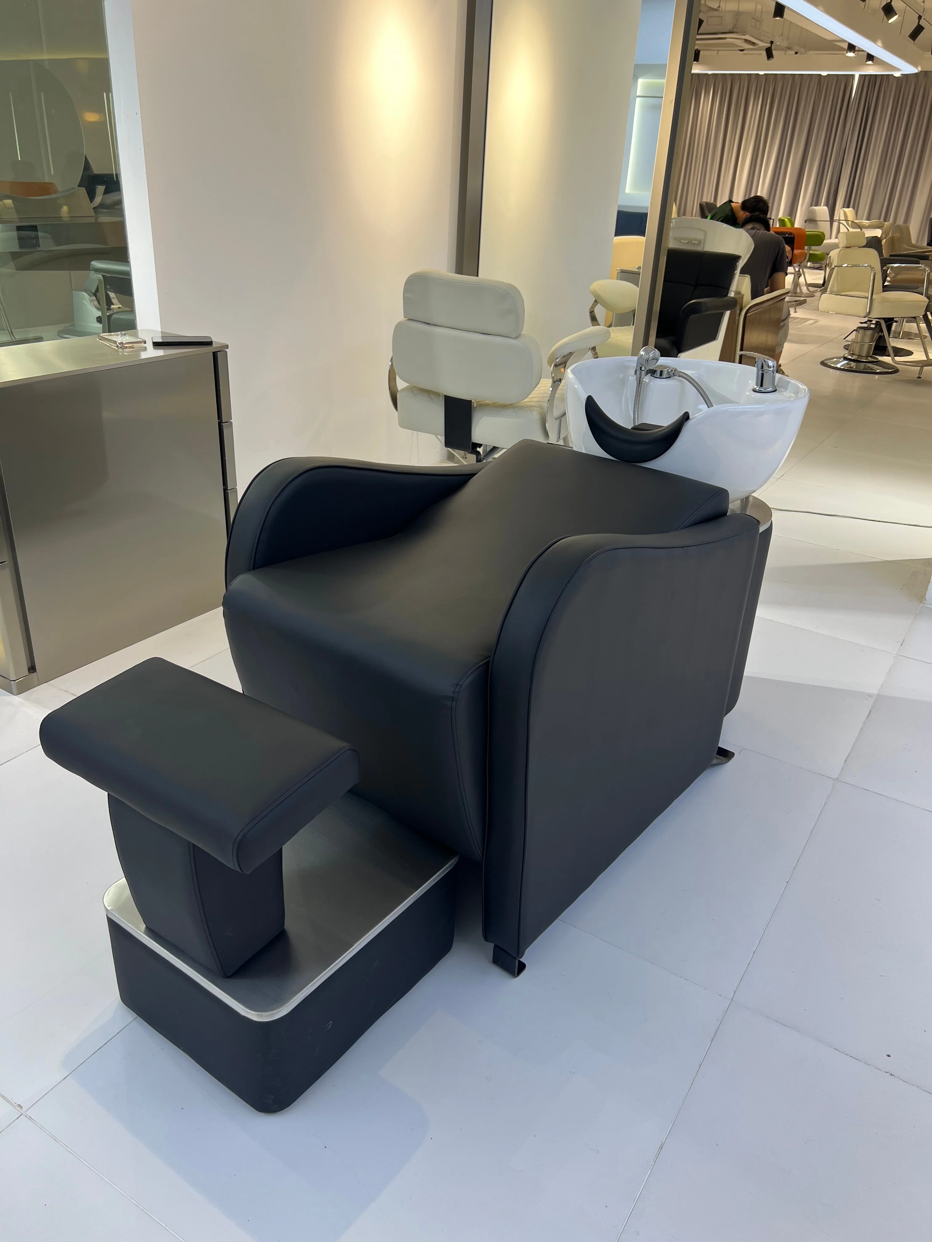 Shampoo Chair Shampoo Bed Hair Washing Chair Portable Shampoo Bowl and Chair Hair Wash Basin Station Salon Sink for Salon