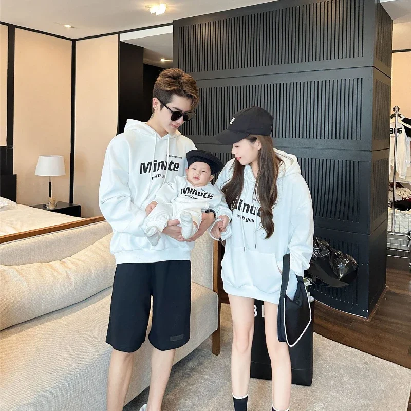 Korean Fashion Family Hooded Sweatshirts Autumn Winter Mom Dad and Children Hoodies Baby Romper Mother Father Daughter Son Tops