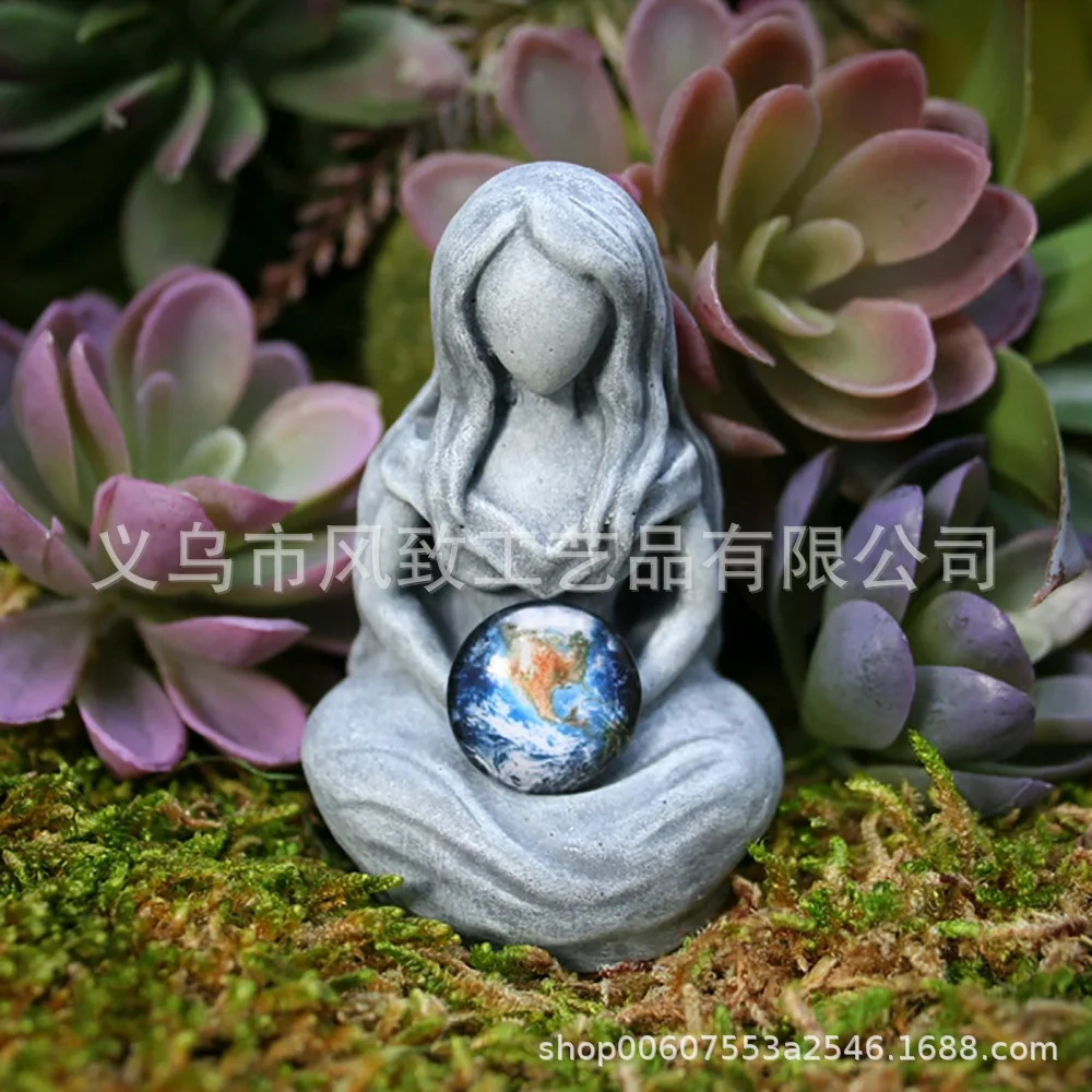Gaia Goddess Resin Statue‌ - Handmade Earth Mother Sculpture for Home Decor